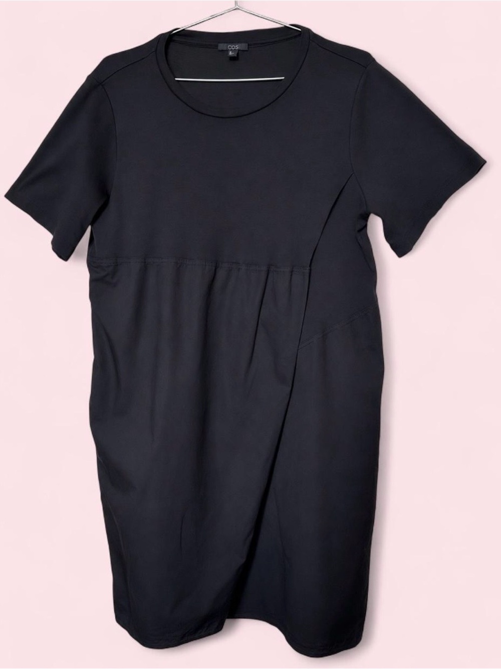 COS Black Short-Sleeve Relaxed Shift Dress